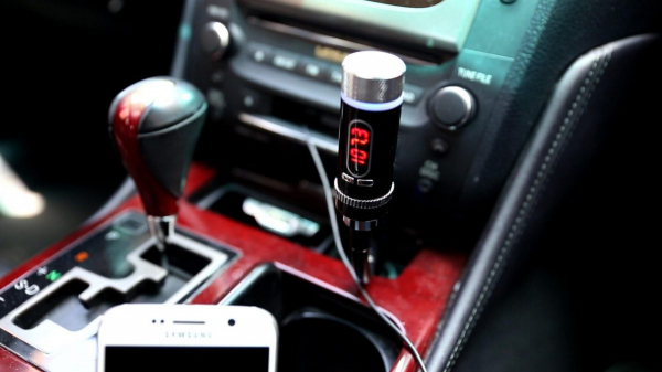 Автомобильный FM-передатчик - какой лучше по звуку, отзывы, рейтинг ТОП-3 моделей